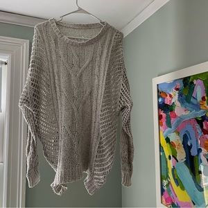 Cozy cream knit sweter